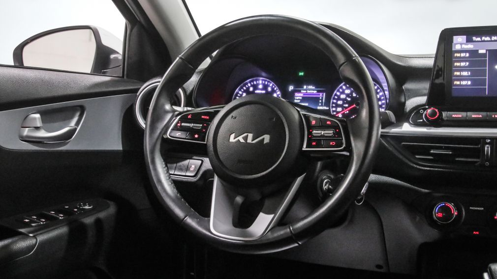 Kia Forte LX 2023 d&rsquo;occasion à vendre - 14