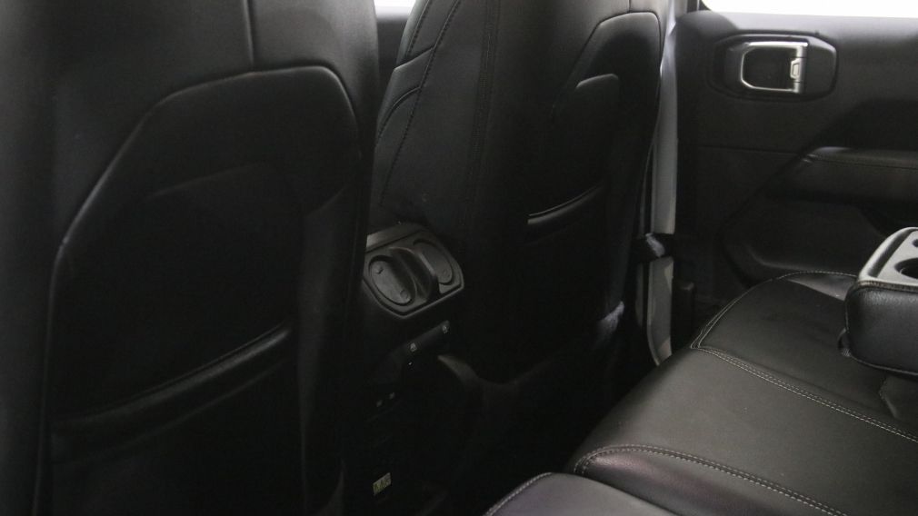 Jeep Wrangler Unlimited Sahara 2021 d&rsquo;occasion à vendre - 19