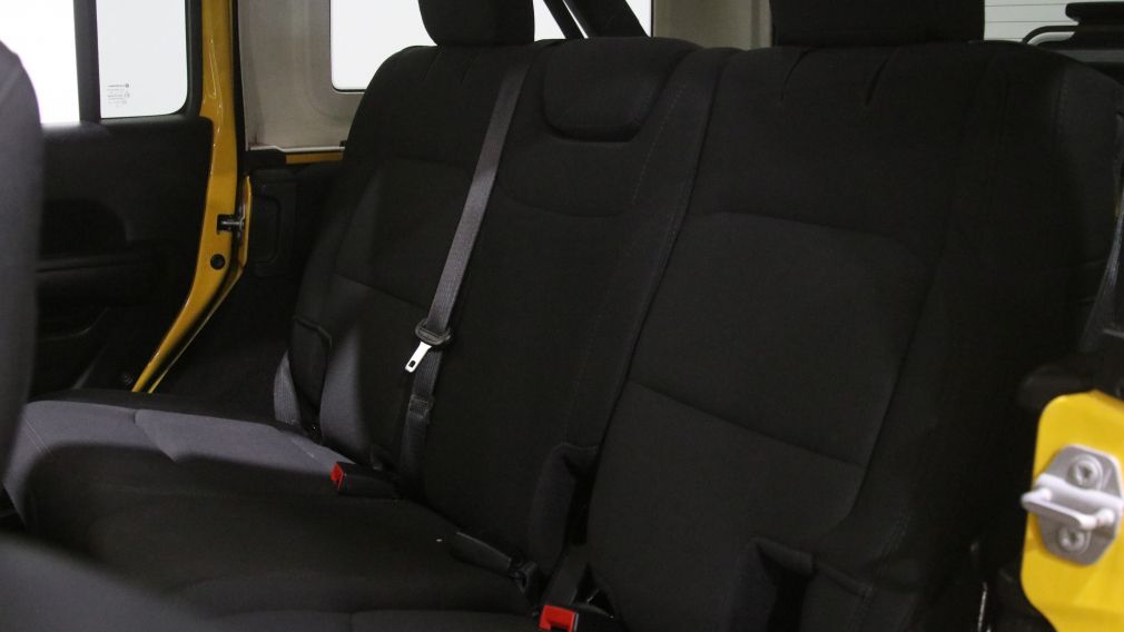 Jeep Wrangler Unlimited Sport 2021 d&rsquo;occasion à vendre - 21