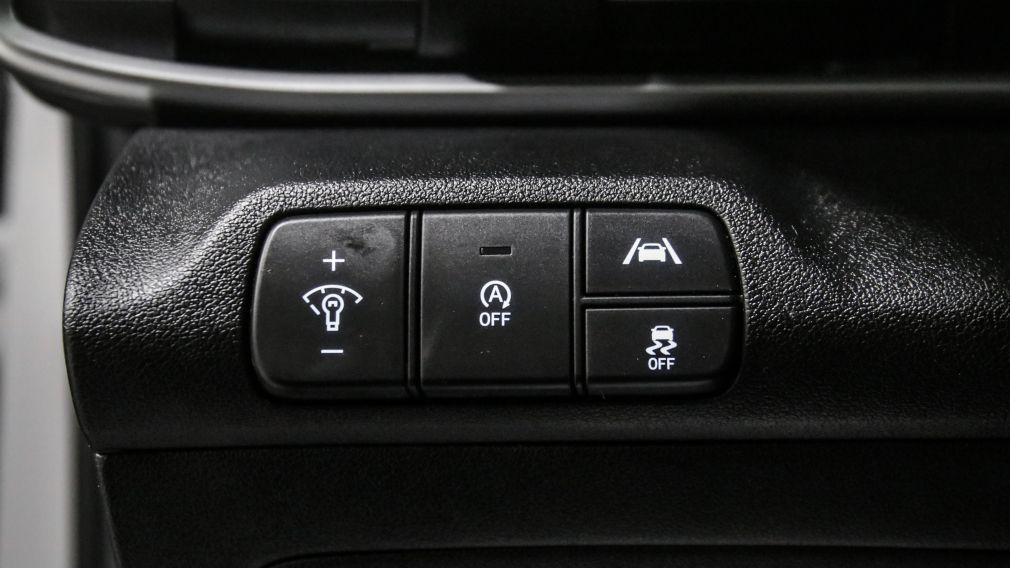 Hyundai Elantra Essential 2021 d&rsquo;occasion à vendre - 12