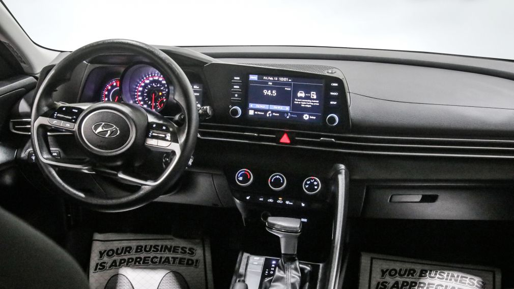 Hyundai Elantra Essential 2021 d&rsquo;occasion à vendre - 13