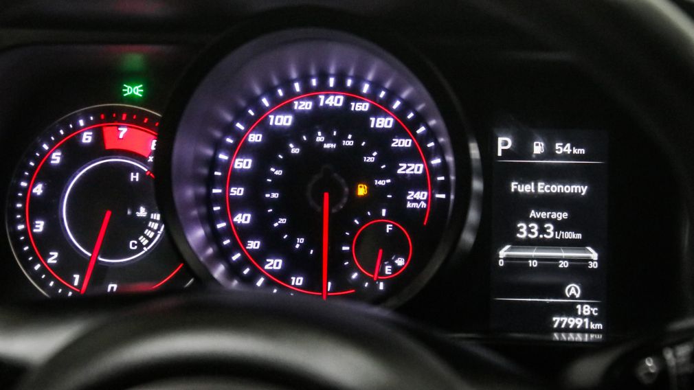 Hyundai Elantra Essential 2021 d&rsquo;occasion à vendre - 17