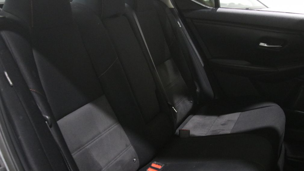 Nissan Sentra SR 2021 d&rsquo;occasion à vendre - 21