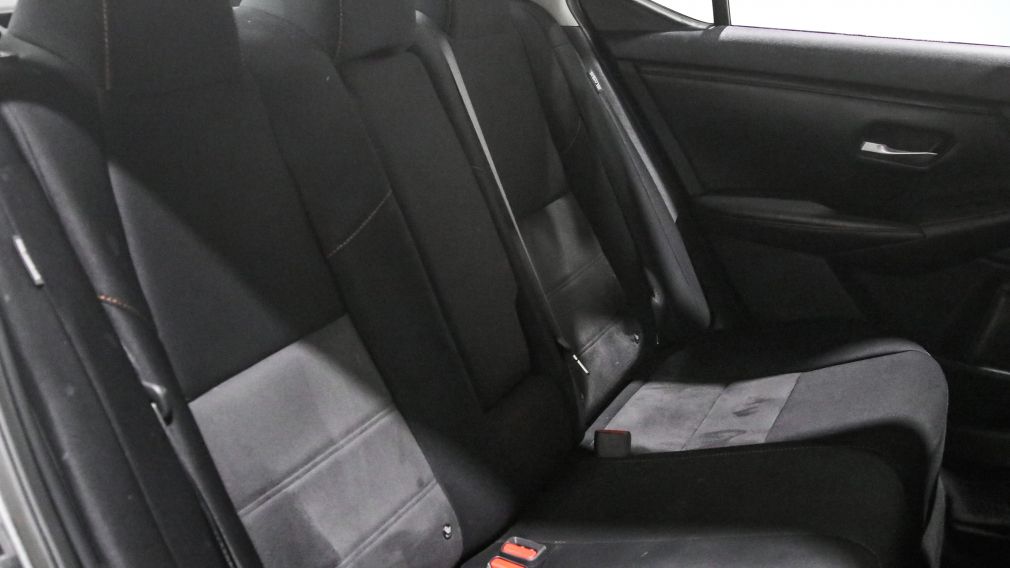 Nissan Sentra SR 2021 d&rsquo;occasion à vendre - 21