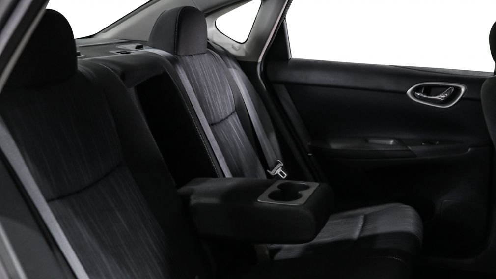 Nissan Sentra S 2019 d&rsquo;occasion à vendre - 23