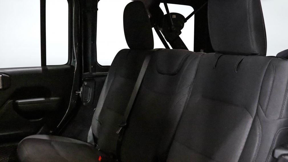 Jeep Wrangler Unlimited Willys 2022 d&rsquo;occasion à vendre - 18