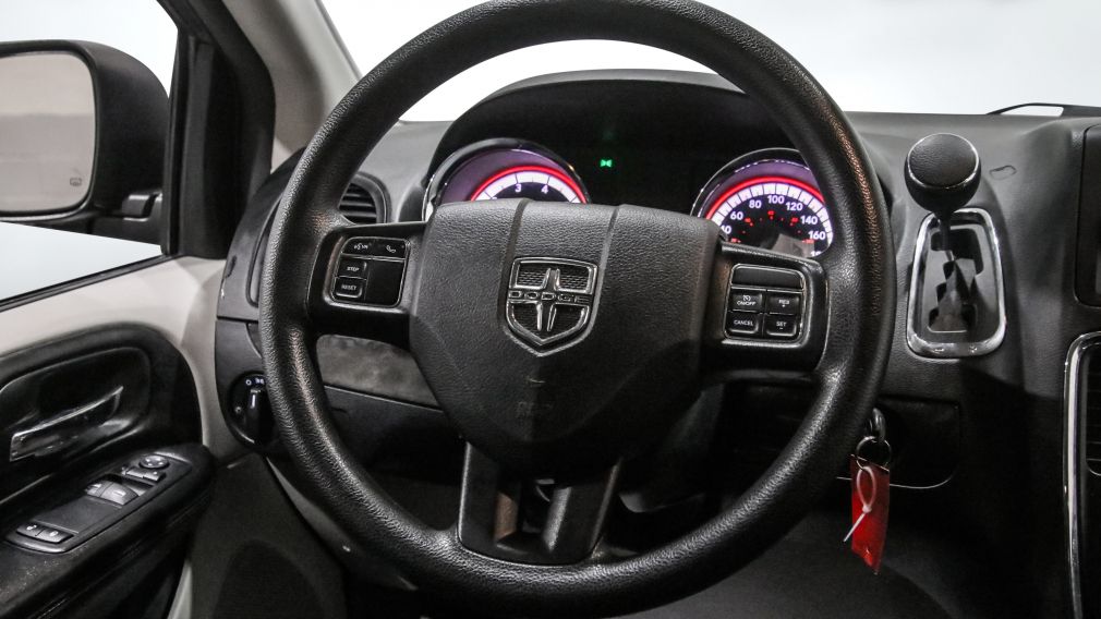 Dodge GR Caravan Canada Value Package 2019 d&rsquo;occasion à vendre - 14