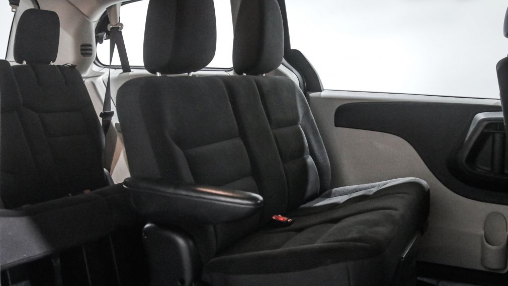 Dodge GR Caravan Canada Value Package 2019 d&rsquo;occasion à vendre - 23
