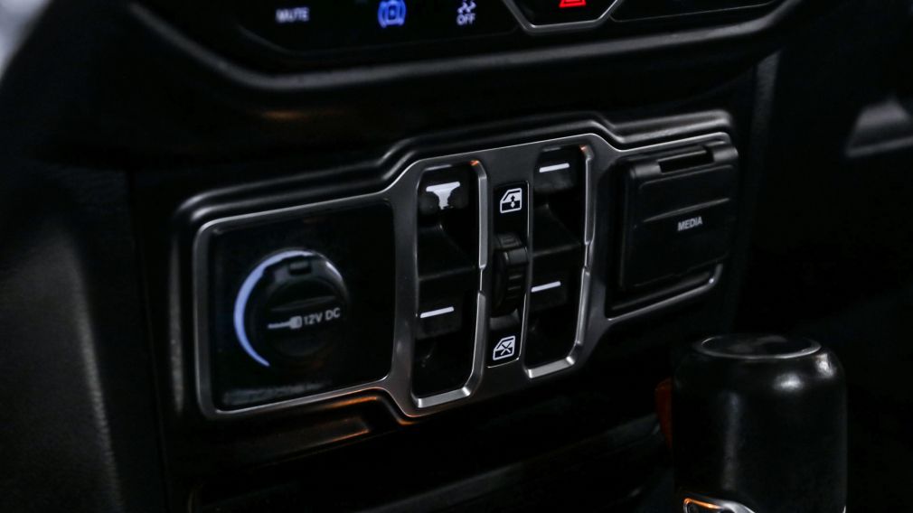 Jeep Wrangler Unlimited Sahara 2021 d&rsquo;occasion à vendre - 11