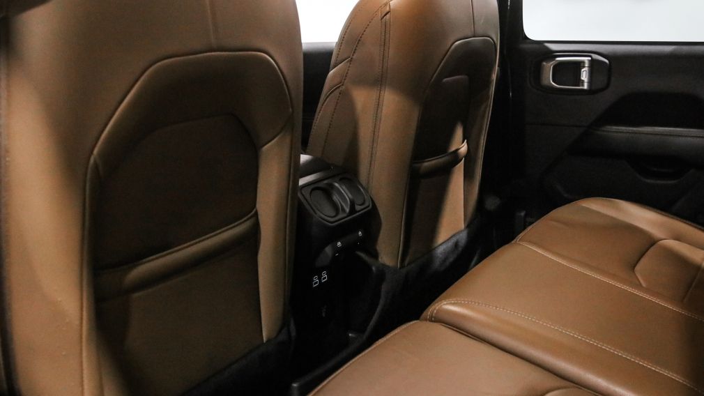 Jeep Wrangler Unlimited Sahara 2021 d&rsquo;occasion à vendre - 21