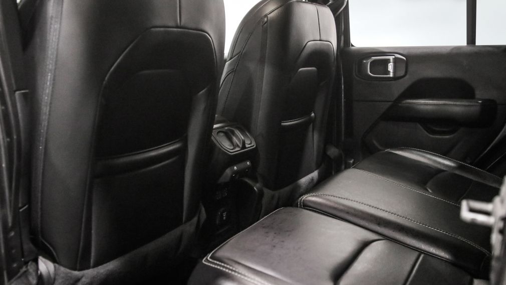 Jeep Wrangler Unlimited Sahara 2021 d&rsquo;occasion à vendre - 21