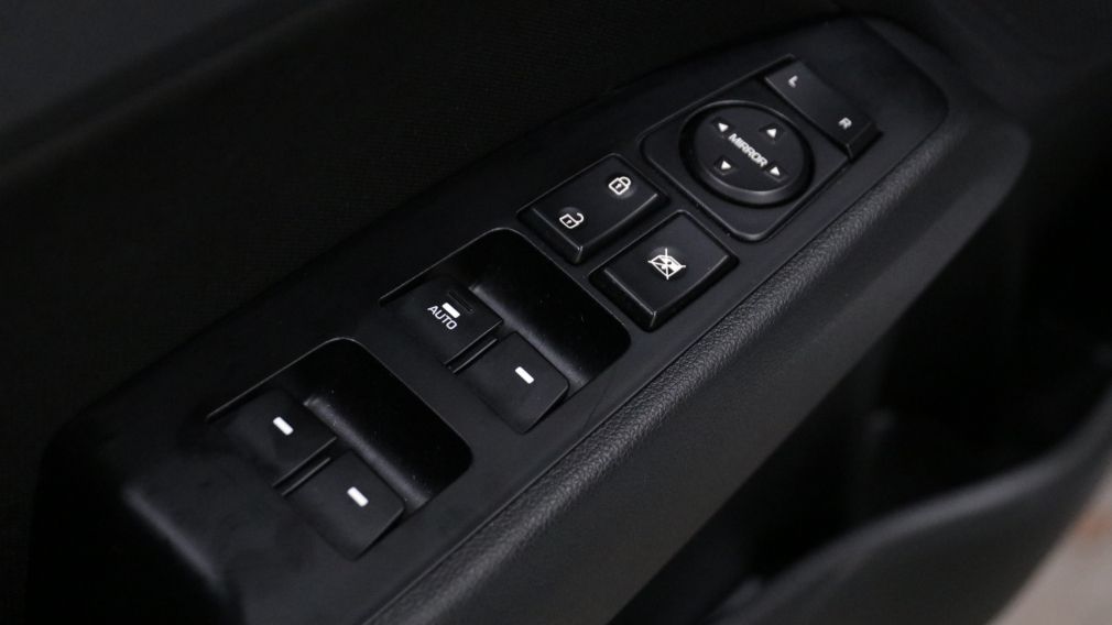 Hyundai Elantra Preferred 2020 d&rsquo;occasion à vendre - 9