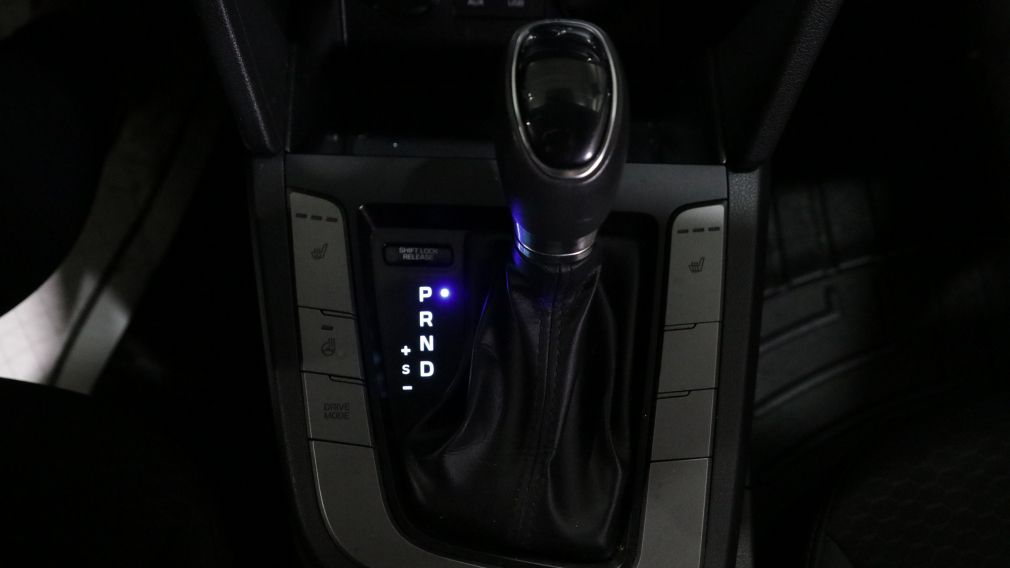 Hyundai Elantra Preferred 2020 d&rsquo;occasion à vendre - 16