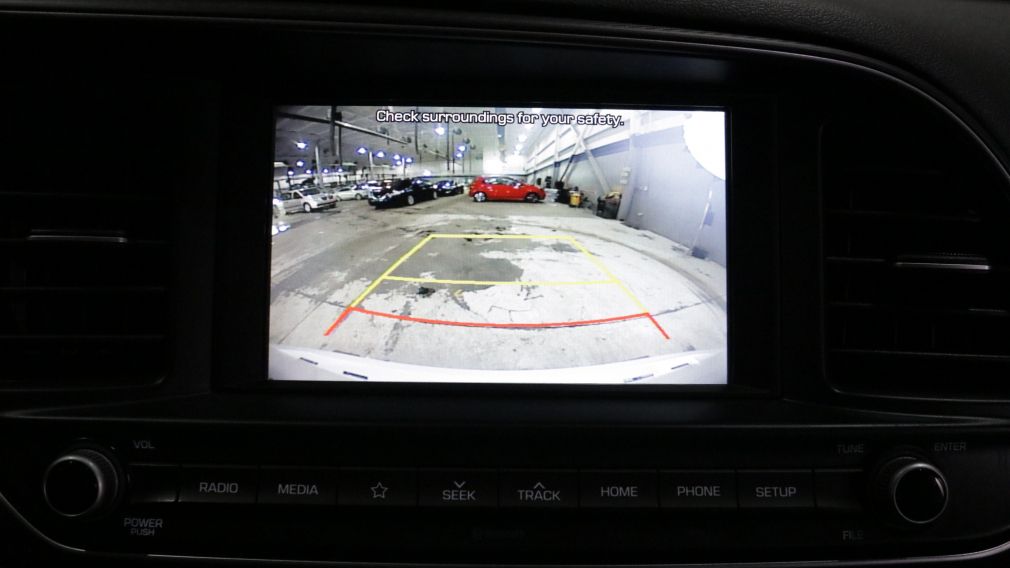 Hyundai Elantra Preferred 2020 d&rsquo;occasion à vendre - 13