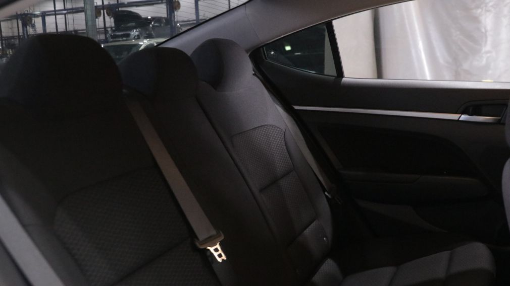 Hyundai Elantra Preferred 2020 d&rsquo;occasion à vendre - 19