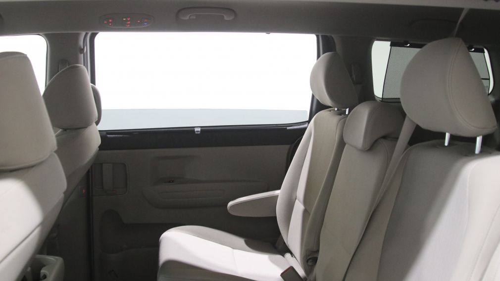 Kia Sedona LX 2019 d&rsquo;occasion à vendre - 21