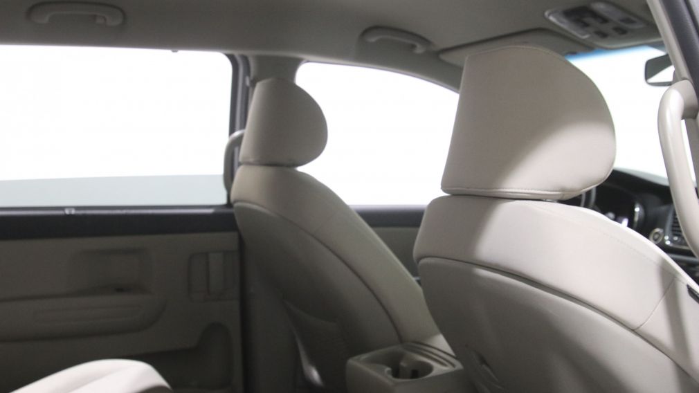 Kia Sedona LX 2019 d&rsquo;occasion à vendre - 23