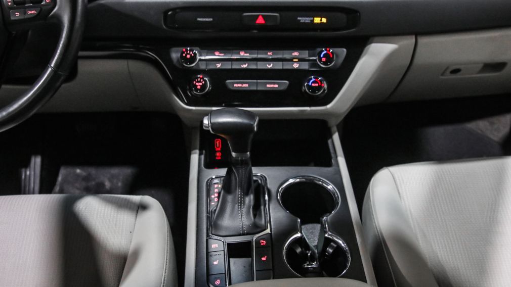 Kia Sedona LX 2019 d&rsquo;occasion à vendre - 17