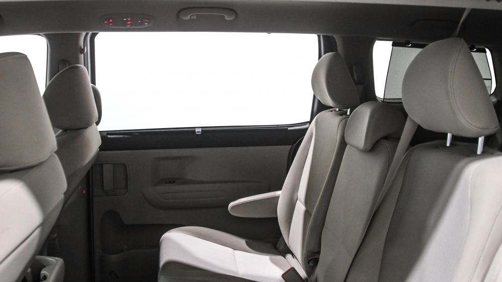 Kia Sedona LX 2019 d&rsquo;occasion à vendre - 21