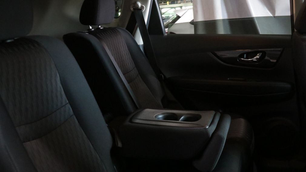 Nissan Rogue SV 2019 d&rsquo;occasion à vendre - 24