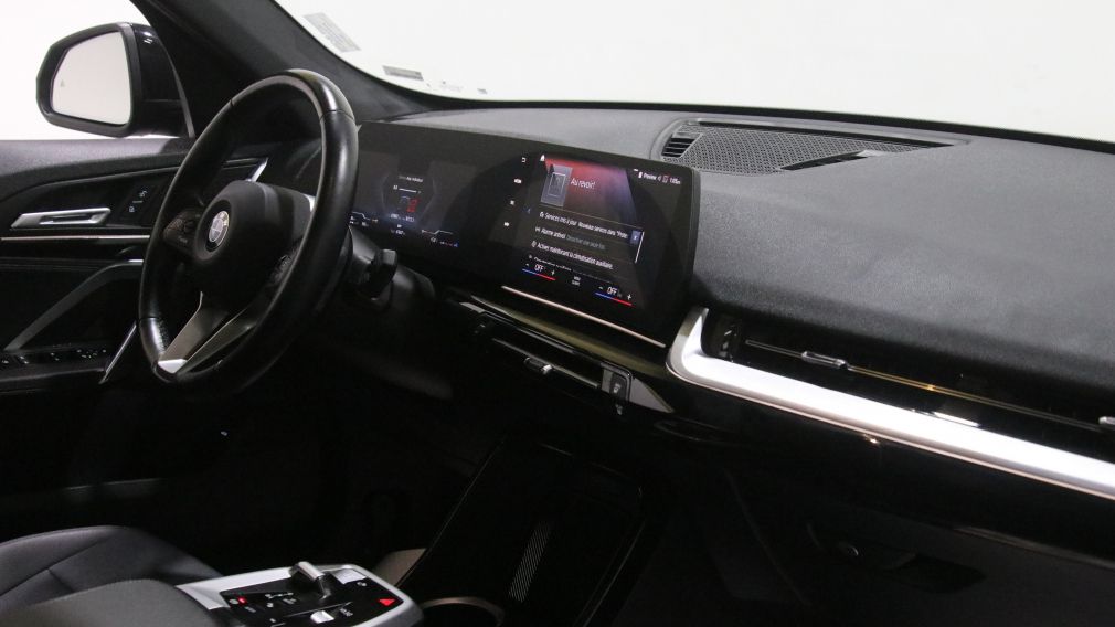 BMW X1 xDrive28i 2023 d&rsquo;occasion à vendre - 26