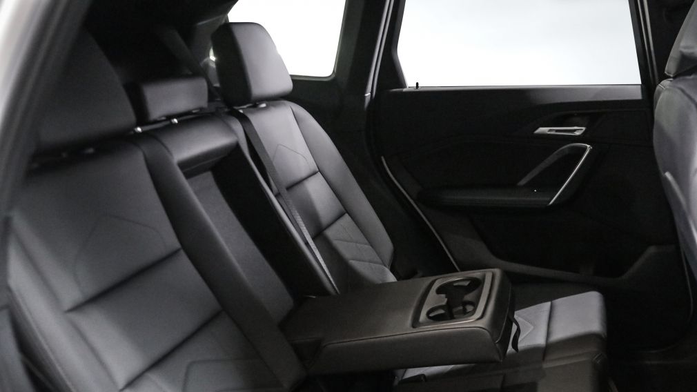 BMW X1 xDrive28i 2023 d&rsquo;occasion à vendre - 22