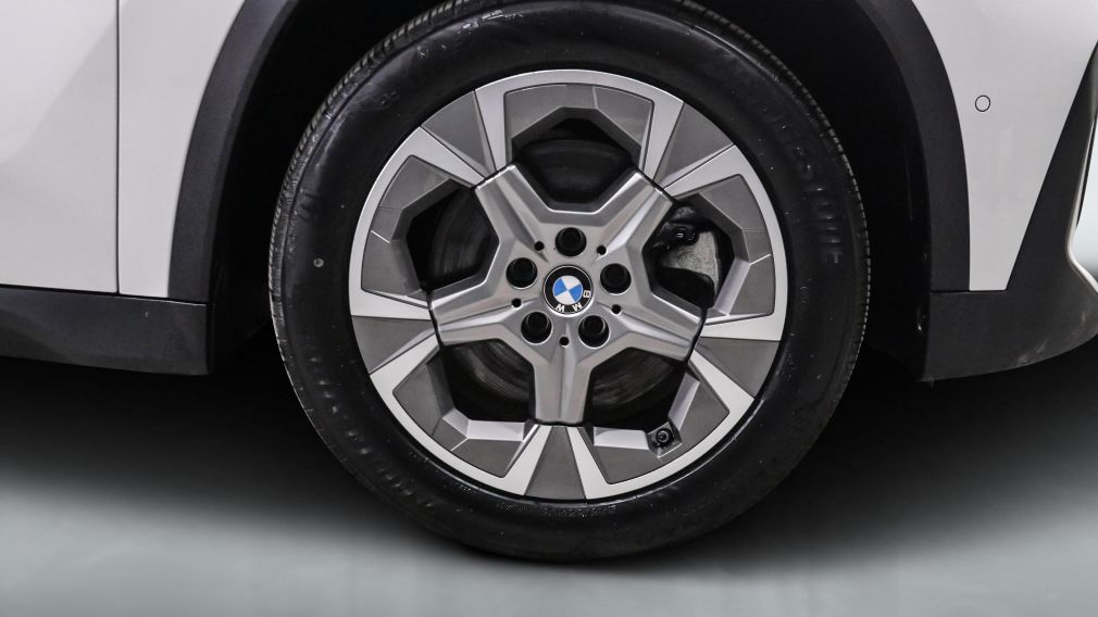 BMW X1 xDrive28i 2023 d&rsquo;occasion à vendre - 25
