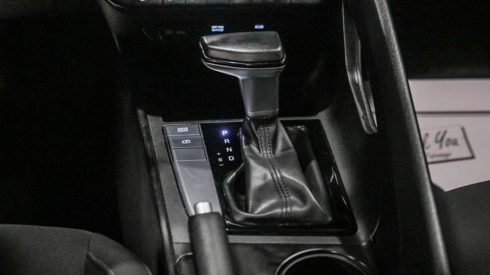 Hyundai Elantra Preferred 2024 d&rsquo;occasion à vendre - 19