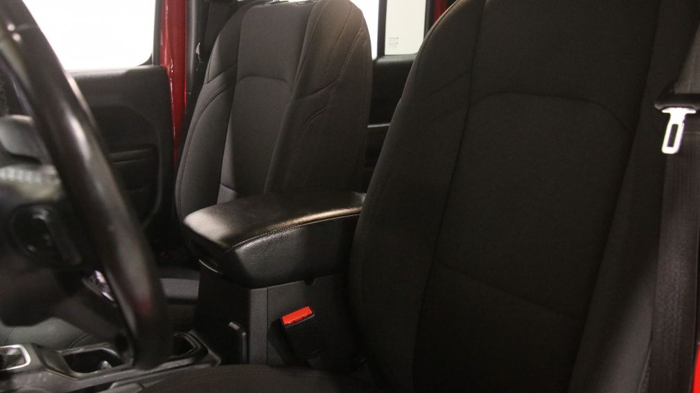 Jeep Wrangler Unlimited Willys 2022 d&rsquo;occasion à vendre - 10