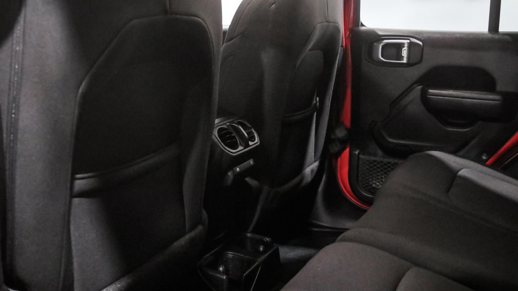 Jeep Wrangler Unlimited Willys 2022 d&rsquo;occasion à vendre - 18