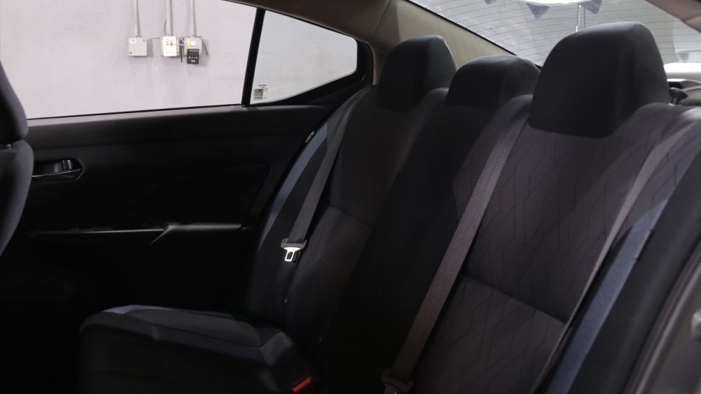 Nissan Versa SV 2024 d&rsquo;occasion à vendre - 18