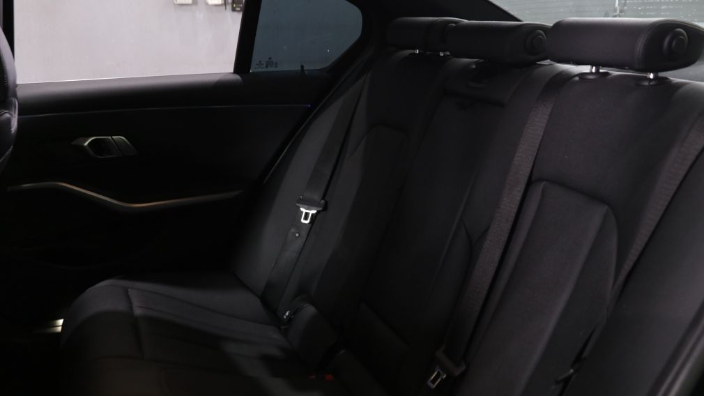 BMW 330I 330i xDrive 2021 d&rsquo;occasion à vendre - 17