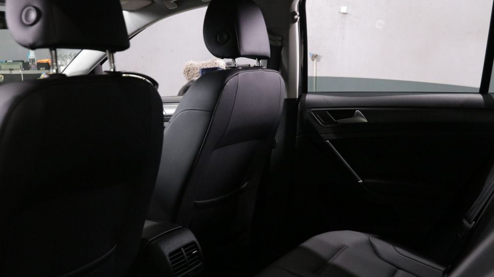 Volkswagen e-Golf Comfortline 2020 d&rsquo;occasion à vendre - 19