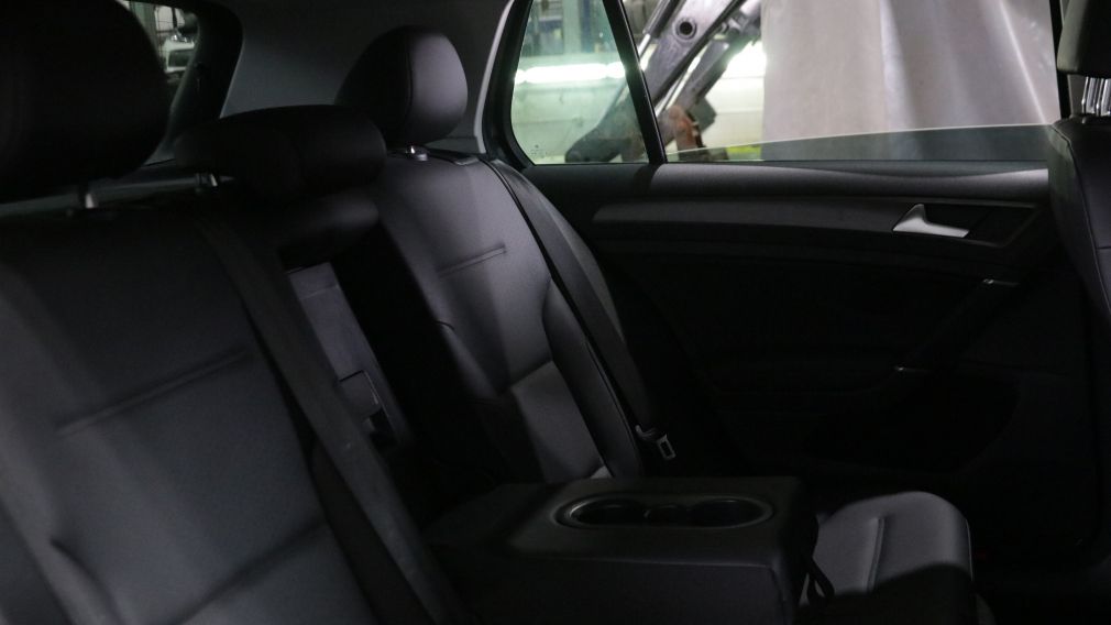 Volkswagen e-Golf Comfortline 2020 d&rsquo;occasion à vendre - 21