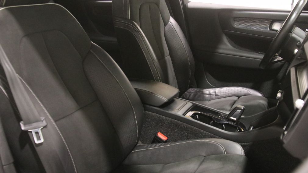 Volvo XC40 Recharge P8 eAWD Pure Electric 2021 d&rsquo;occasion à vendre - 22