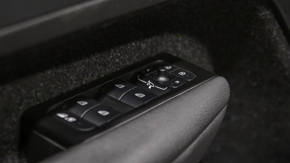 Volvo XC40 Recharge P8 eAWD Pure Electric 2021 d&rsquo;occasion à vendre - 11