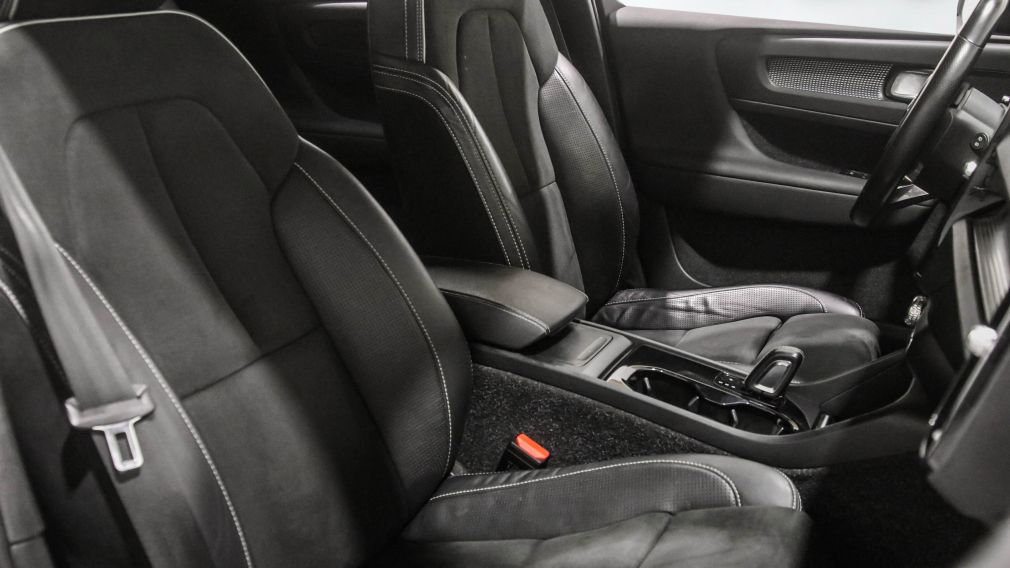 Volvo XC40 Recharge P8 eAWD Pure Electric 2021 d&rsquo;occasion à vendre - 22
