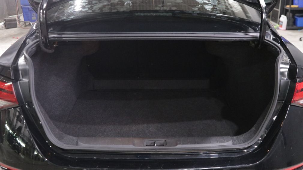 Nissan Sentra SR 2021 d&rsquo;occasion à vendre - 21