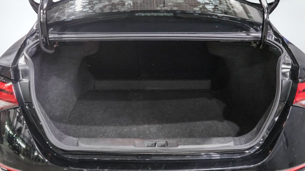 Nissan Sentra SR 2021 d&rsquo;occasion à vendre - 21