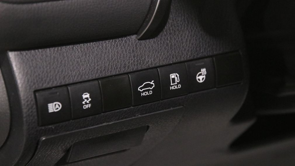 Toyota Camry SE 2024 d&rsquo;occasion à vendre - 12