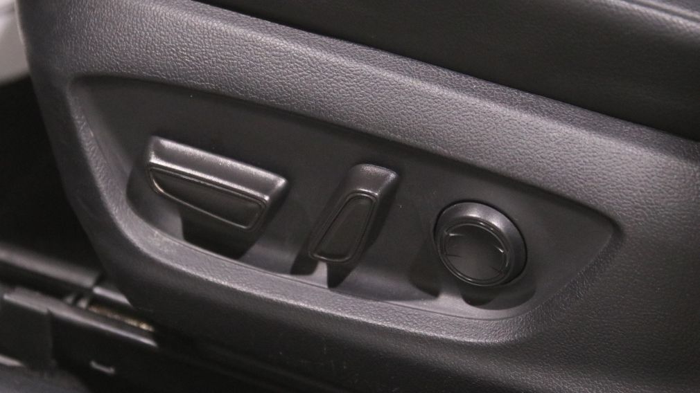 Toyota Camry SE 2024 d&rsquo;occasion à vendre - 13