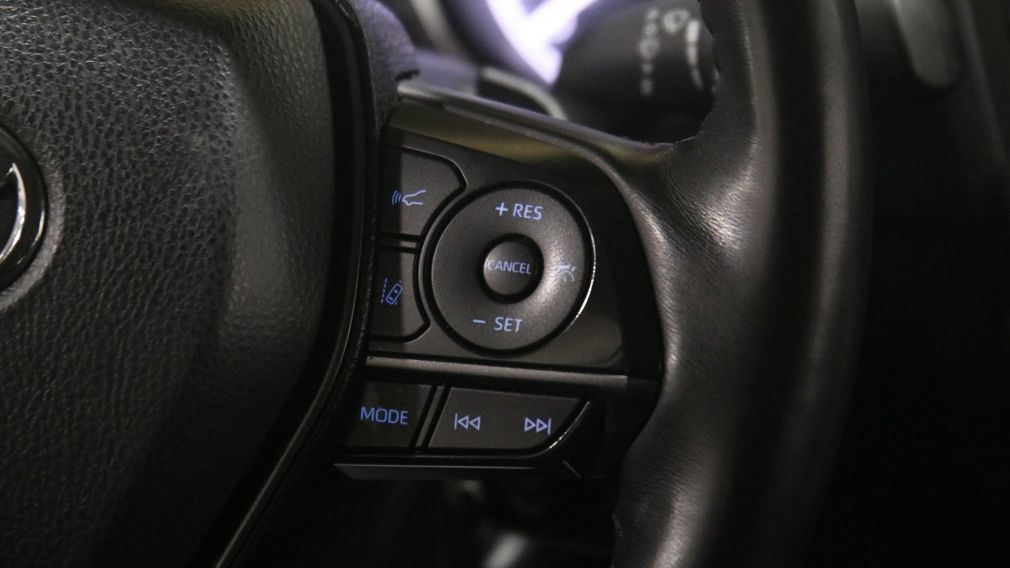 Toyota Camry SE 2024 d&rsquo;occasion à vendre - 17