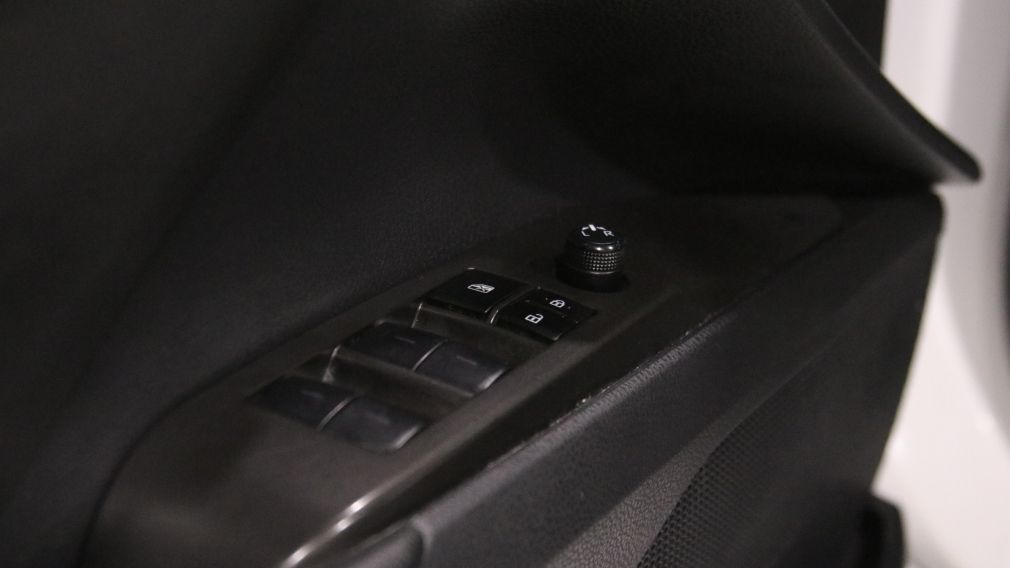 Toyota Camry SE 2024 d&rsquo;occasion à vendre - 11