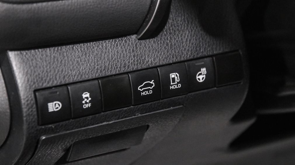 Toyota Camry SE 2024 d&rsquo;occasion à vendre - 12