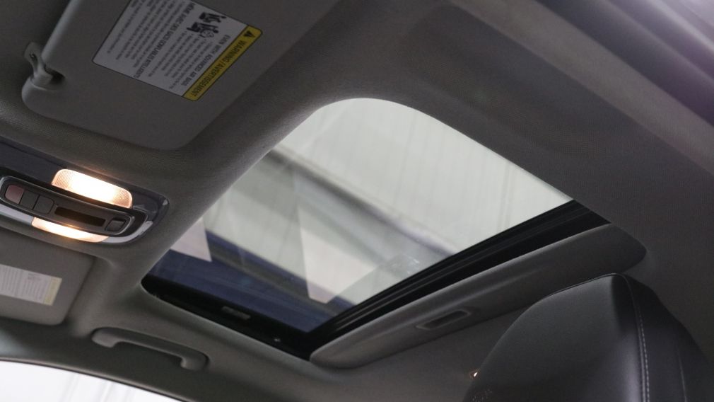 Hyundai Elantra Luxury 2025 d&rsquo;occasion à vendre - 10