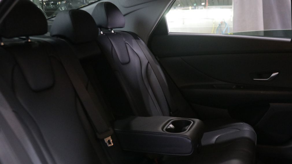 Hyundai Elantra Luxury 2025 d&rsquo;occasion à vendre - 23