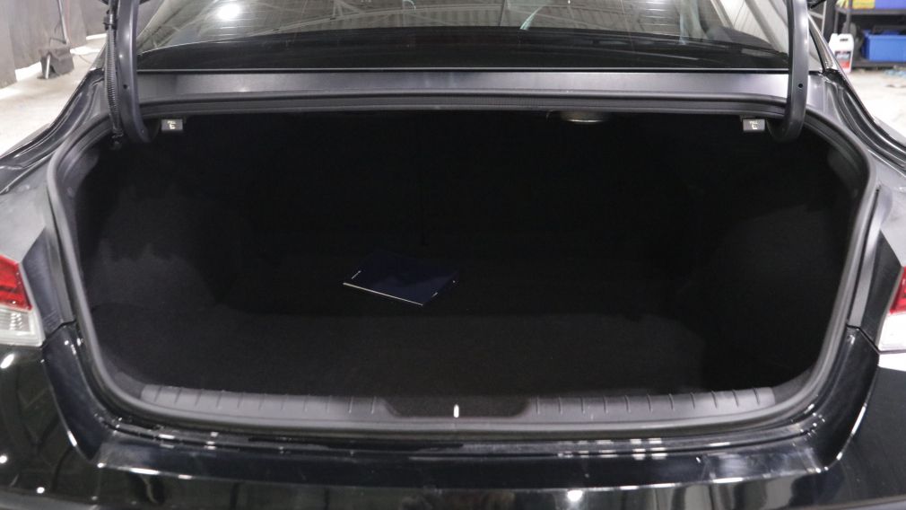 Hyundai Elantra Luxury 2025 d&rsquo;occasion à vendre - 22