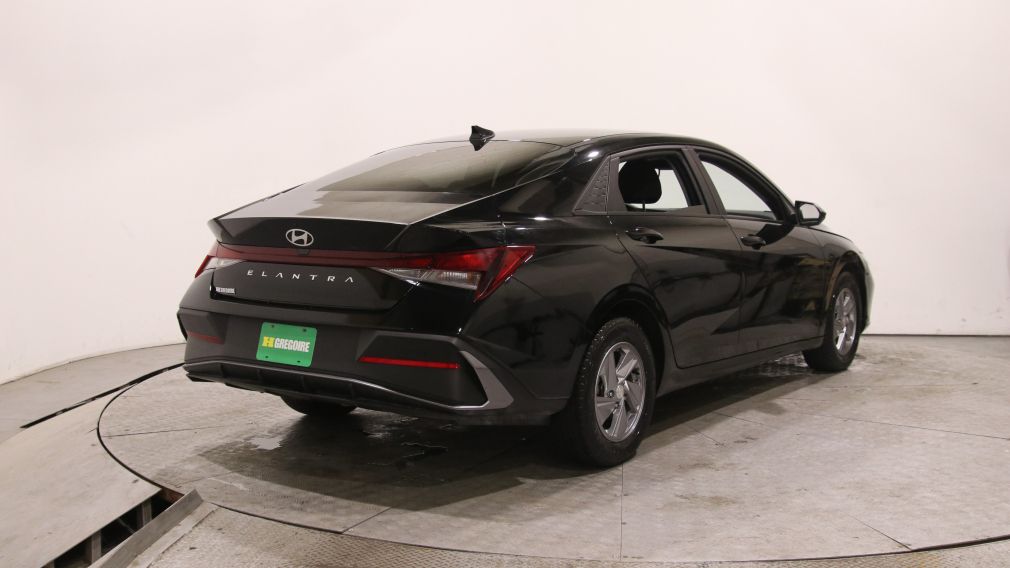 Hyundai Elantra Essential 2024 d&rsquo;occasion à vendre - 7
