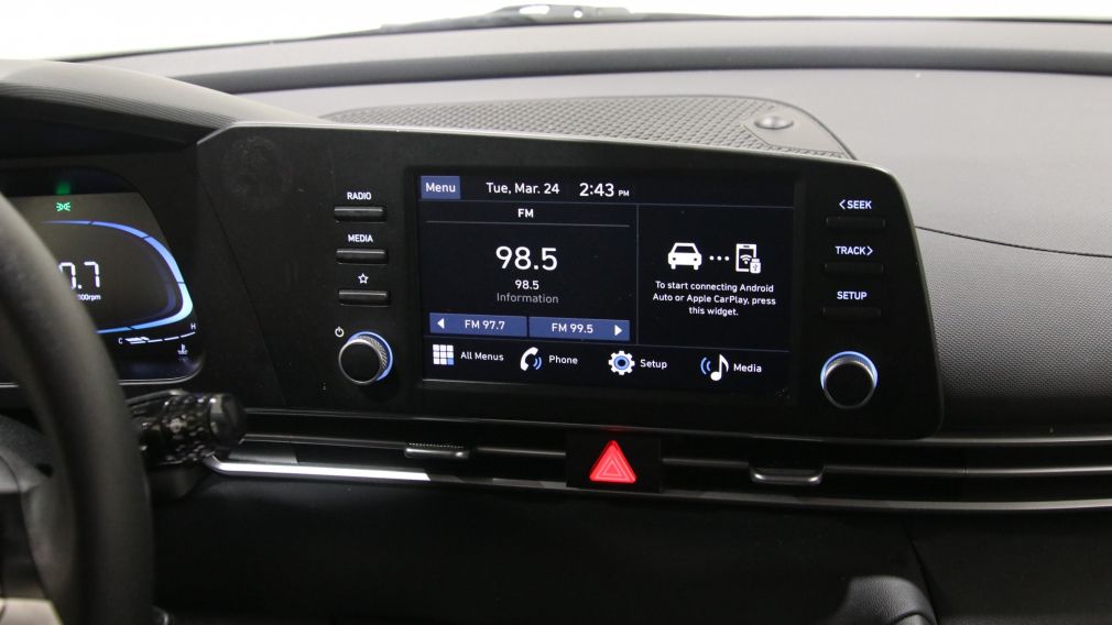 Hyundai Elantra Essential 2024 d&rsquo;occasion à vendre - 15