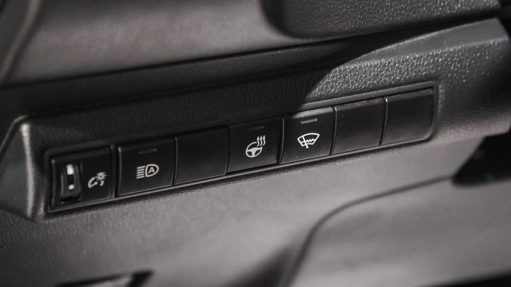 Toyota Corolla SE 2021 d&rsquo;occasion à vendre - 12